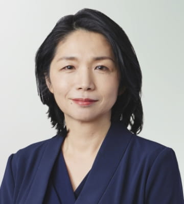 Outside Director Yoko Ono